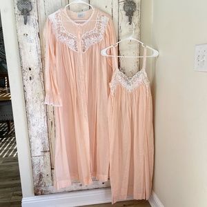 Vintage Eve Stillman Medium Pink White Cotton Lace Beaded Nightgown Rob Set